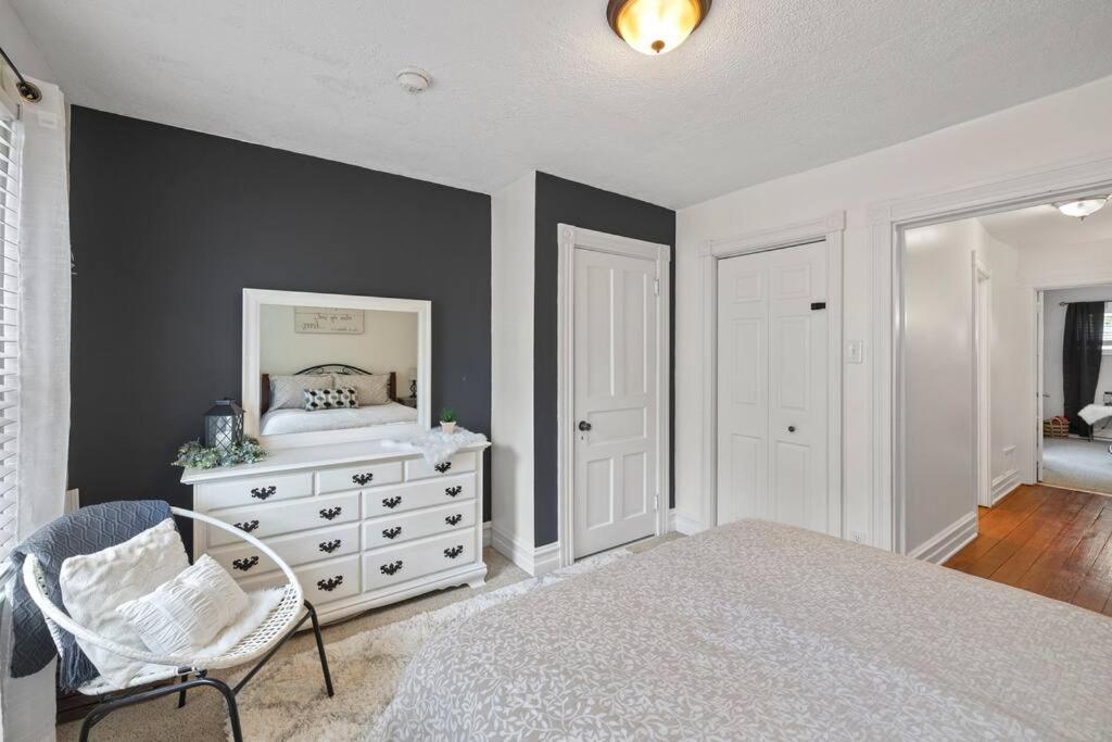 Rare City Home W/ Backyard Fire-Pit & Hottub Lancaster Exterior foto